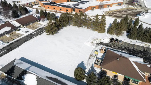 $79,900 | 675 East Welco Drive, Montgomery, MN 56069