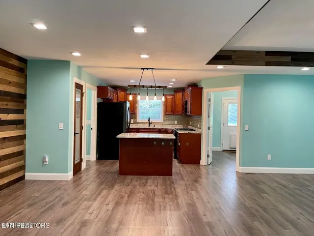 $399,000 | 127 Iron Wood Circle, Crossville, TN 38571