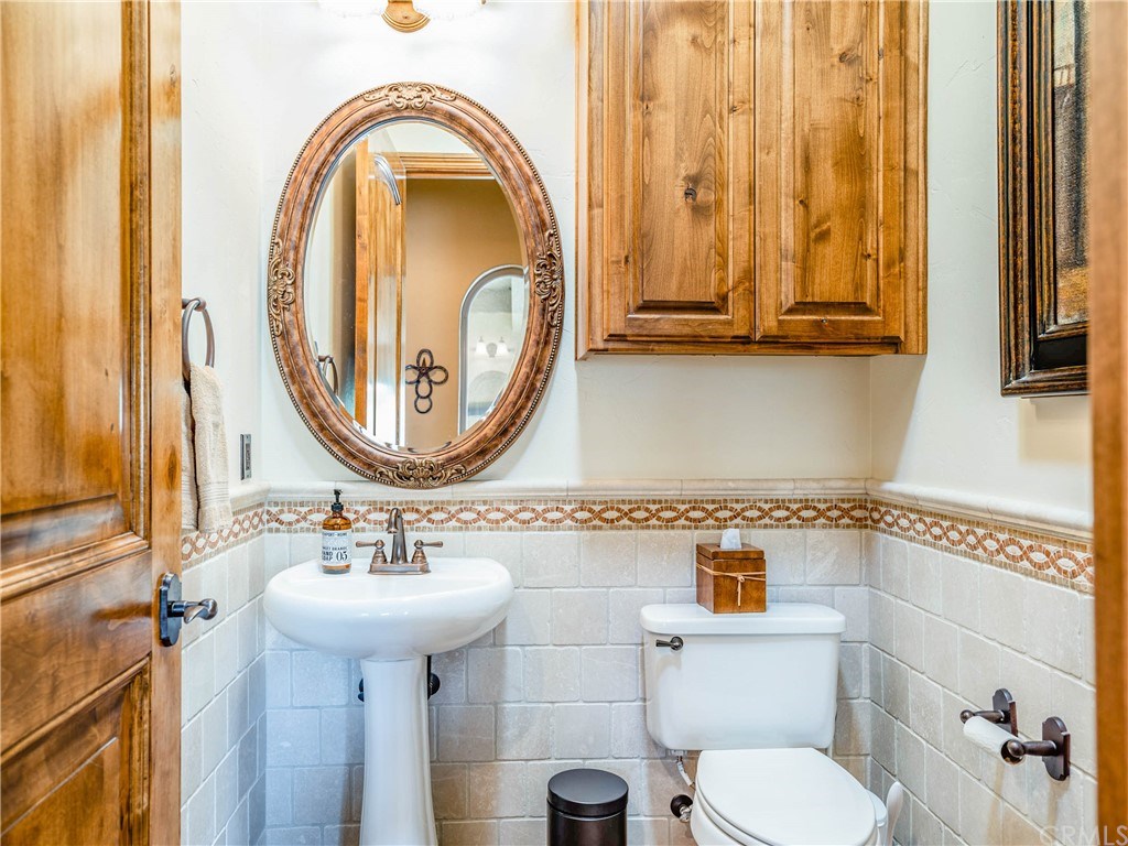 21055 Hazel Road, Unit A&B Apple Valley, CA 92308 - Photo 34 of 64