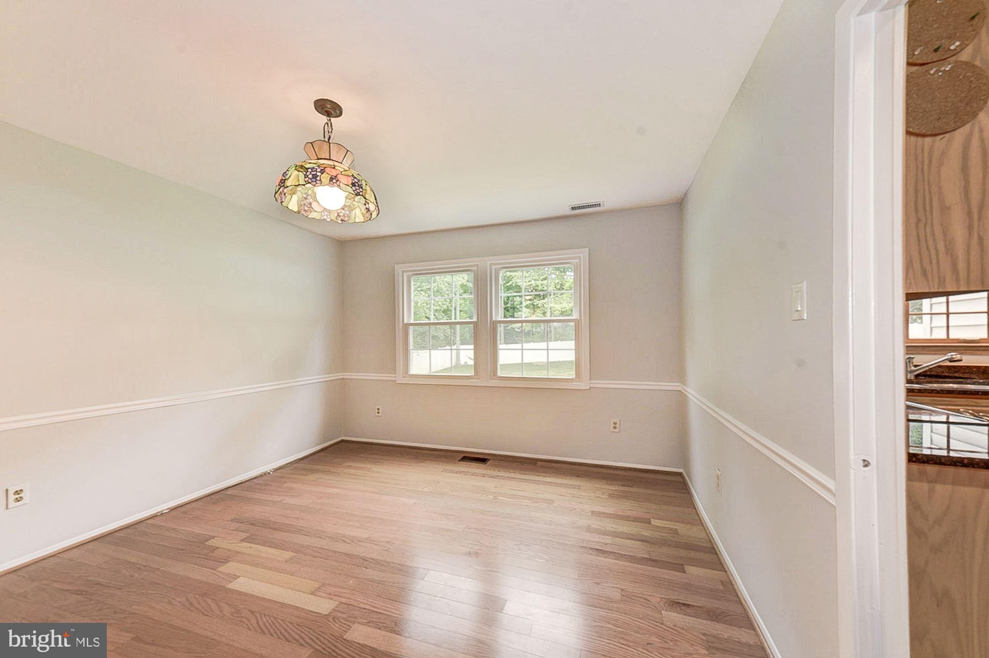 8804 Gramercy Lane Laurel, MD 20708 - Photo 11 of 30 Gallery Image 11