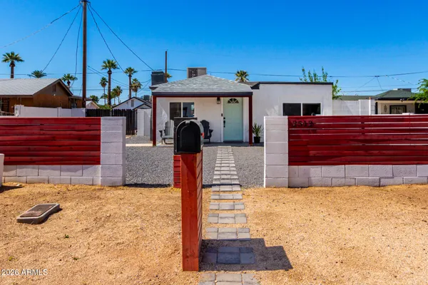 $385,000 | 2512 North 29th Street, Phoenix, AZ 85008