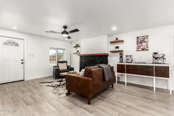 $385,000 | 2512 North 29th Street, Phoenix, AZ 85008