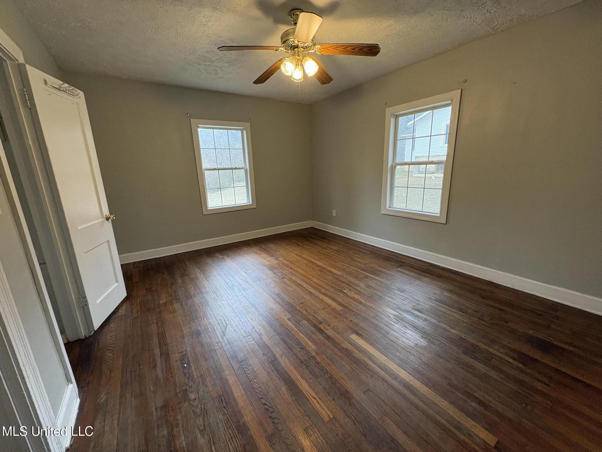 106 Overby Street Brandon, MS 39042 - Photo 18 of 36 IMG_4153