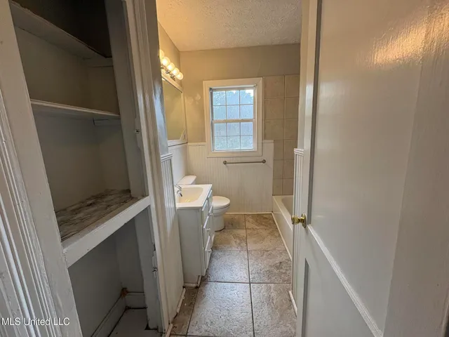 $1,950 | 106 Overby Street, Brandon, MS 39042