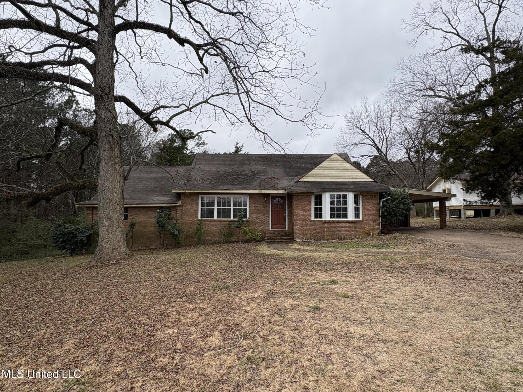 106 Overby Street Brandon, MS 39042 - Photo 2 of 36 IMG_4137
