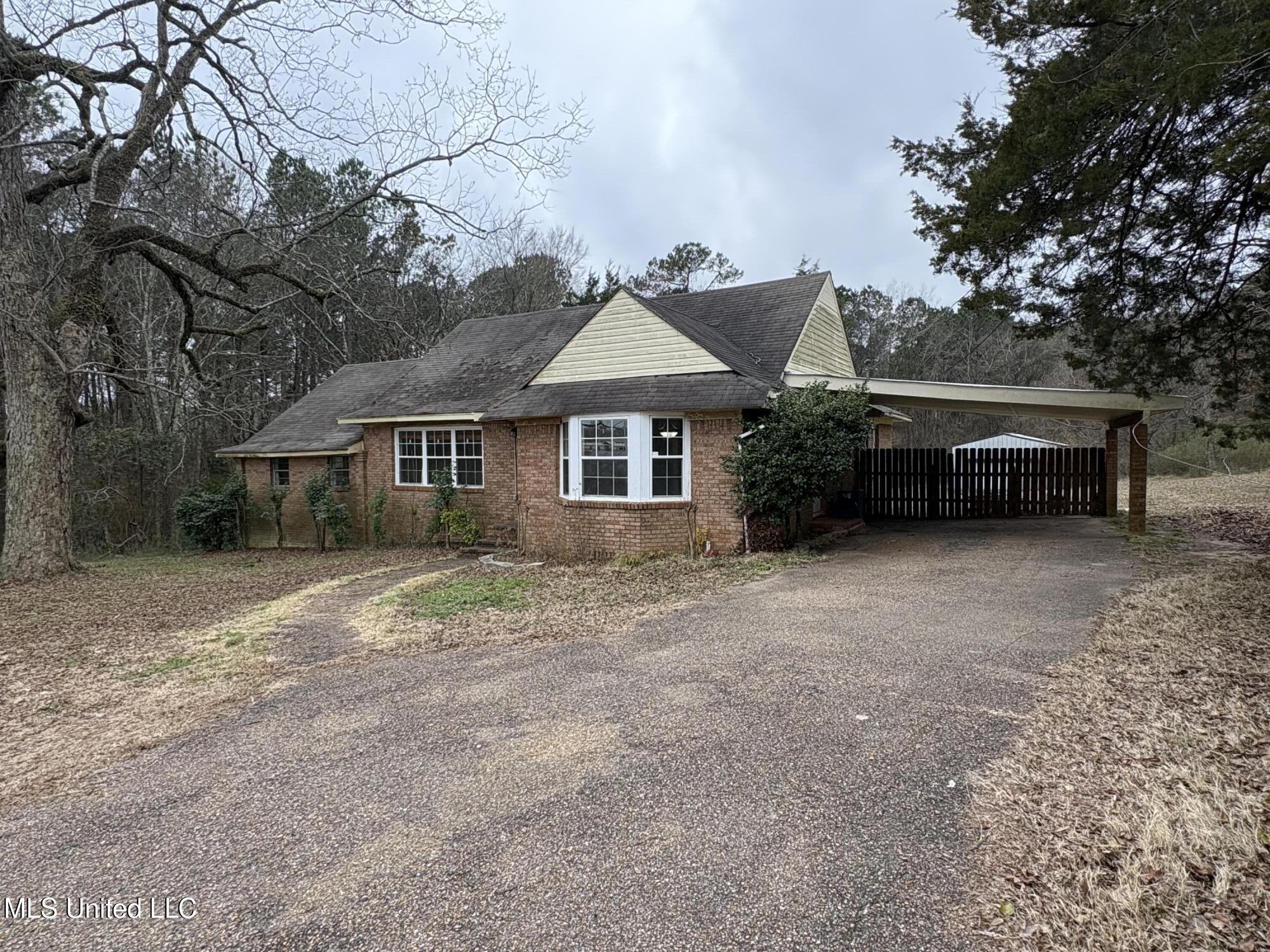 106 Overby Street Brandon, MS 39042 - Photo 4 of 36 IMG_4139