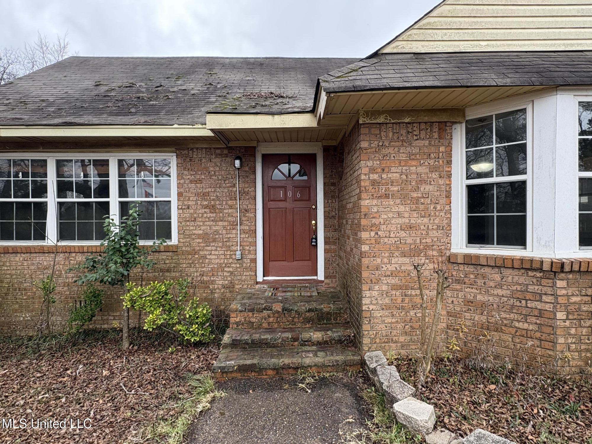 106 Overby Street Brandon, MS 39042 - Photo 6 of 36 IMG_4141