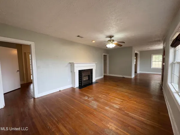 $1,950 | 106 Overby Street, Brandon, MS 39042