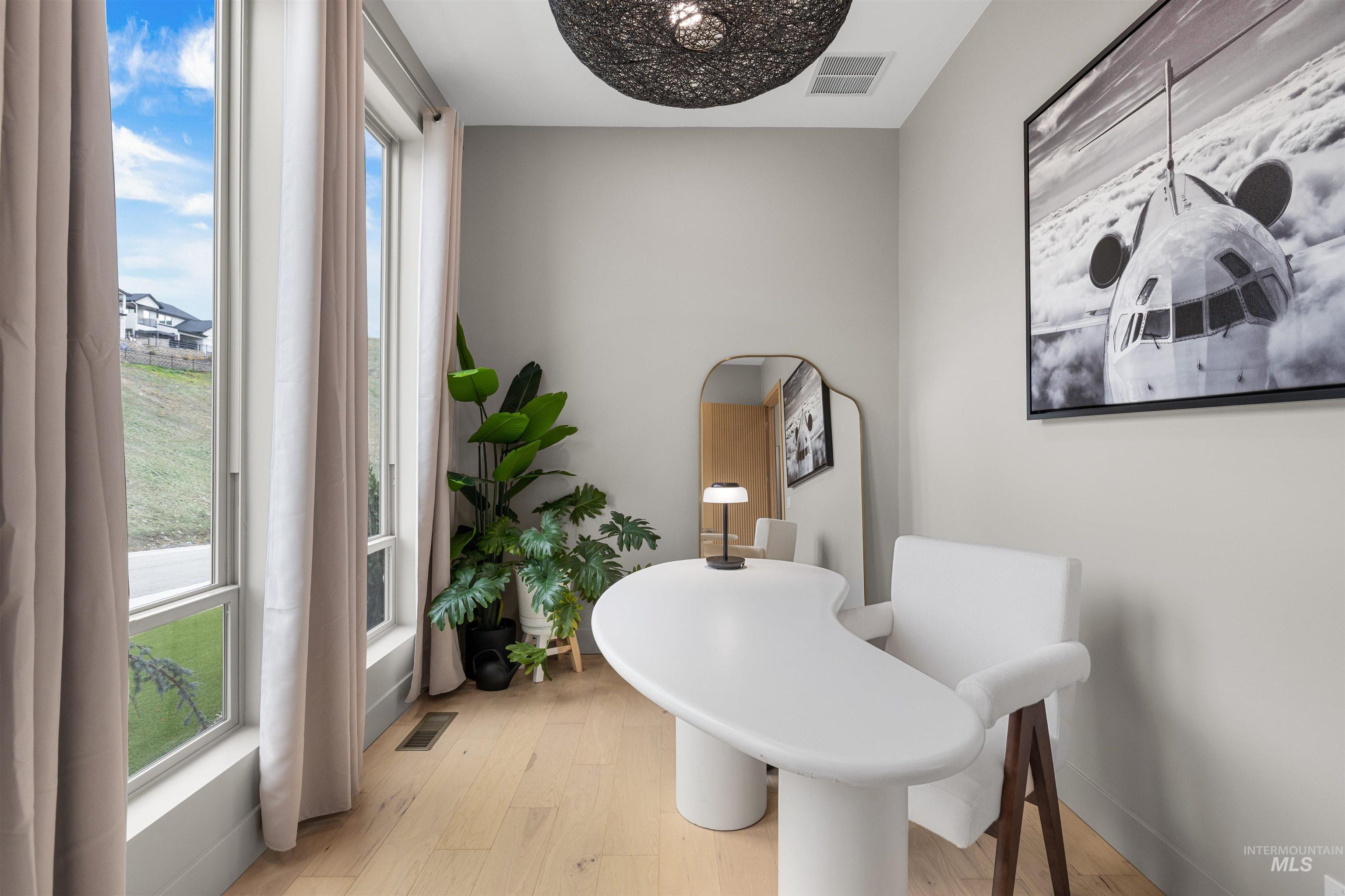 5793 South Brian Way Boise, ID 83716 - Photo 13 of 45