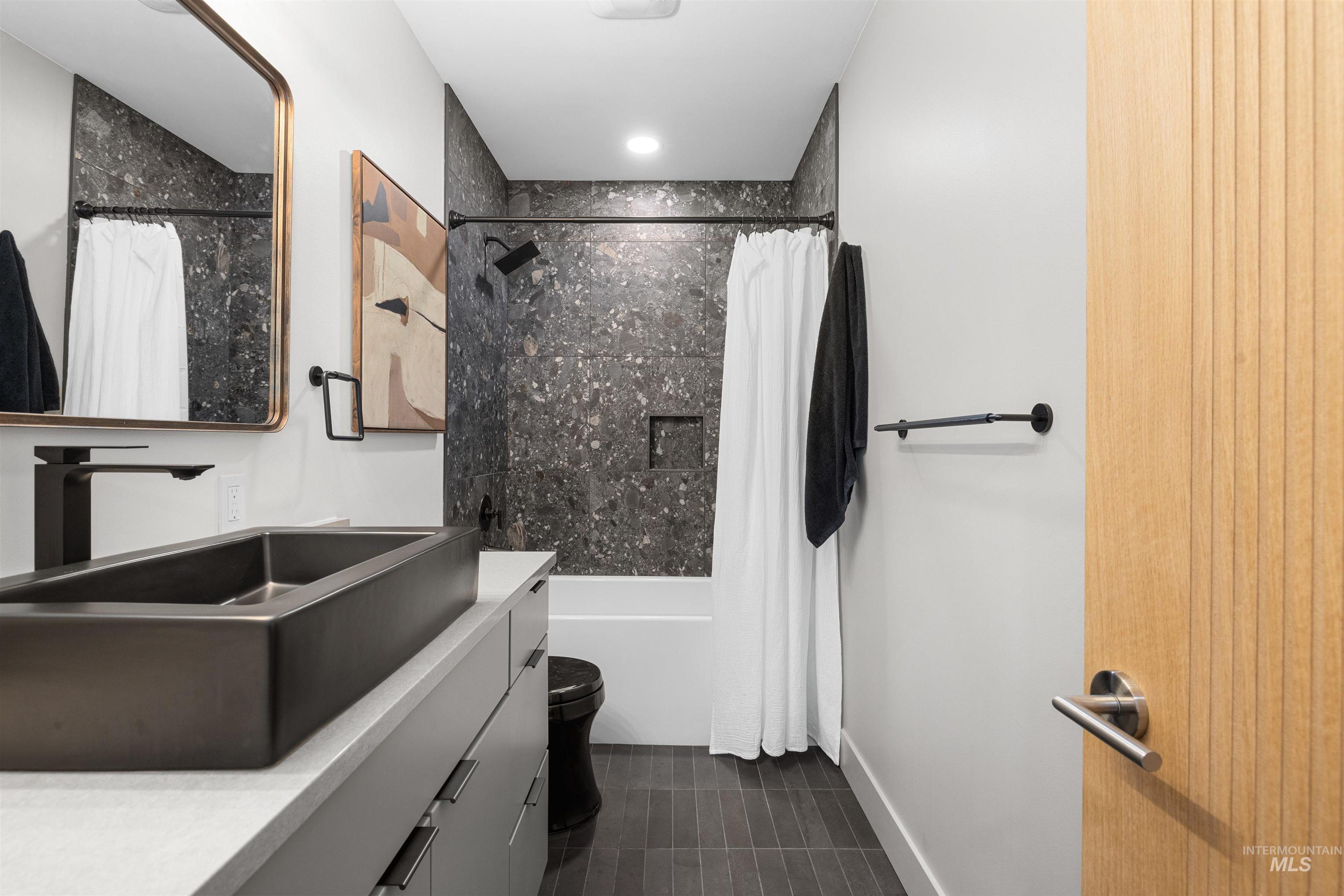 5793 South Brian Way Boise, ID 83716 - Photo 30 of 45