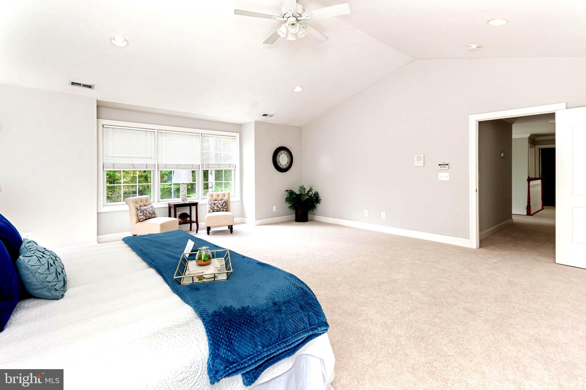 3965 Patuxent River Road Davidsonville, MD 21035 - Photo 38 of 66 Gracious is an understatement! HUGE owners BR