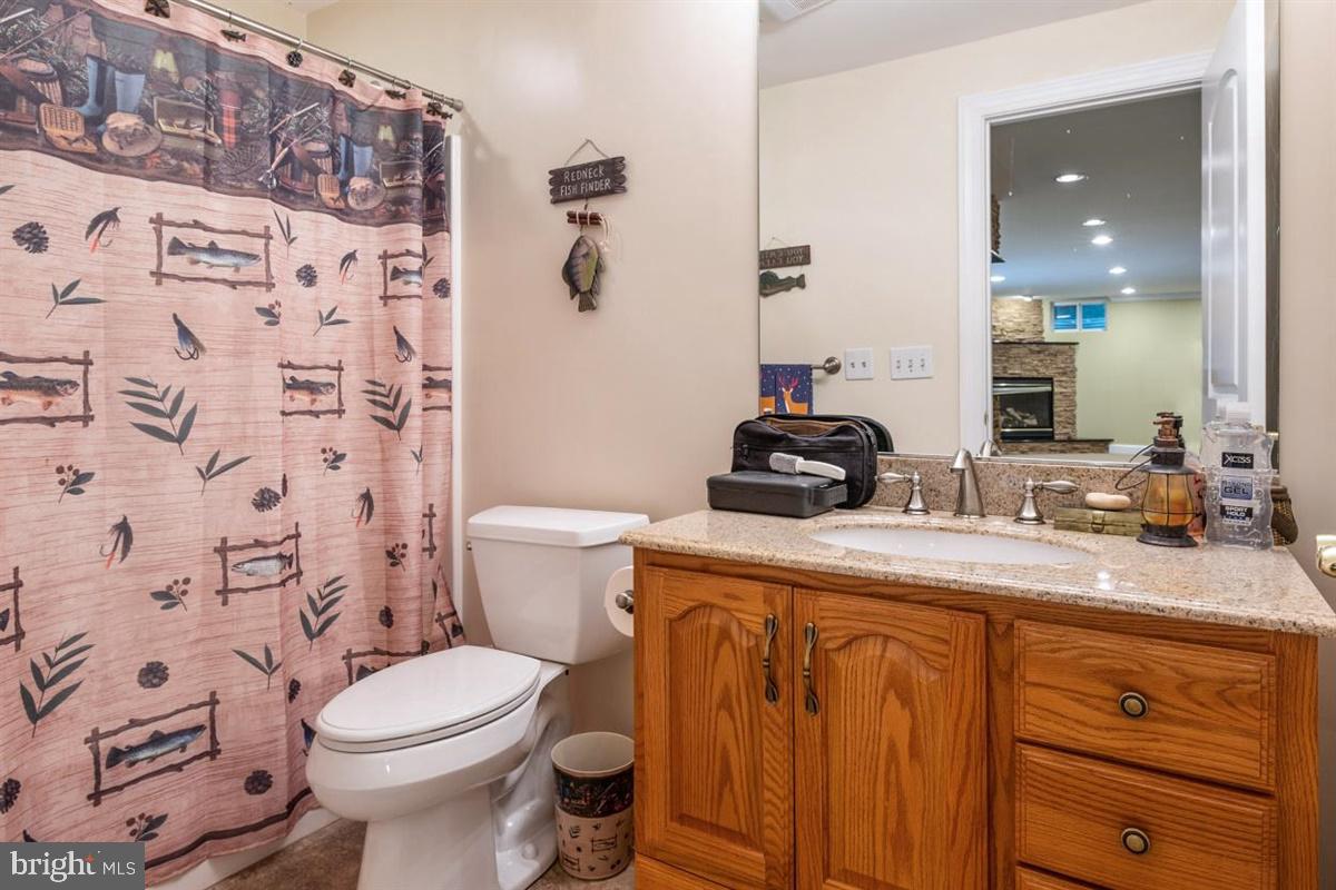 3965 Patuxent River Road Davidsonville, MD 21035 - Photo 61 of 66 Full bathroom in the lower level