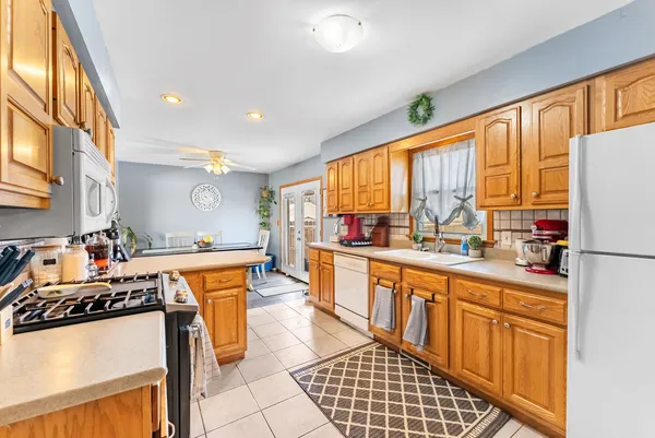 $226,000 | 900 14th Place, Camanche, IA 52730