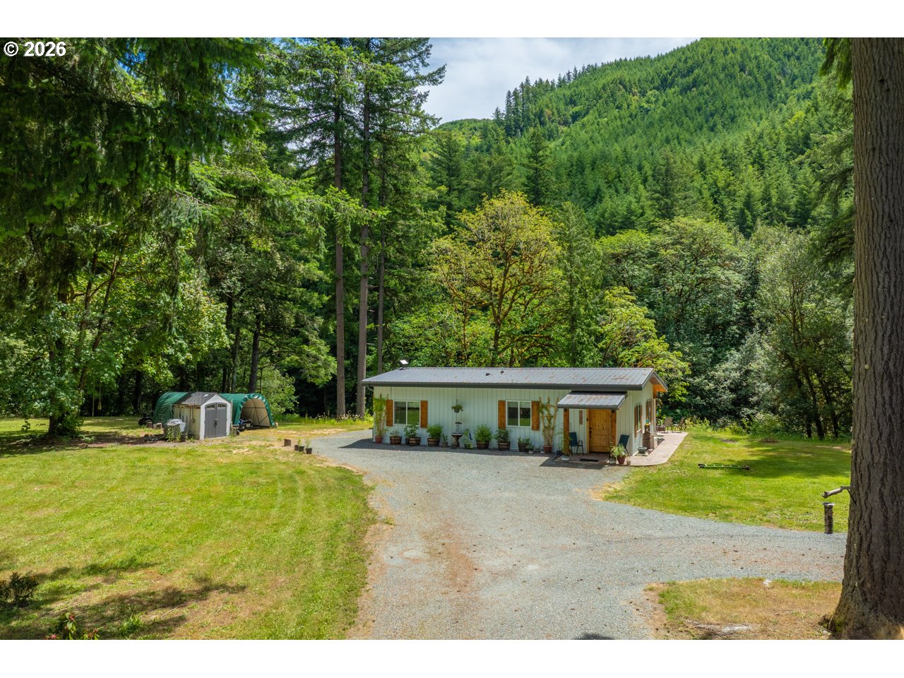 20736 Highway 42 Myrtle Point, OR 97458 - Photo 9 of 46