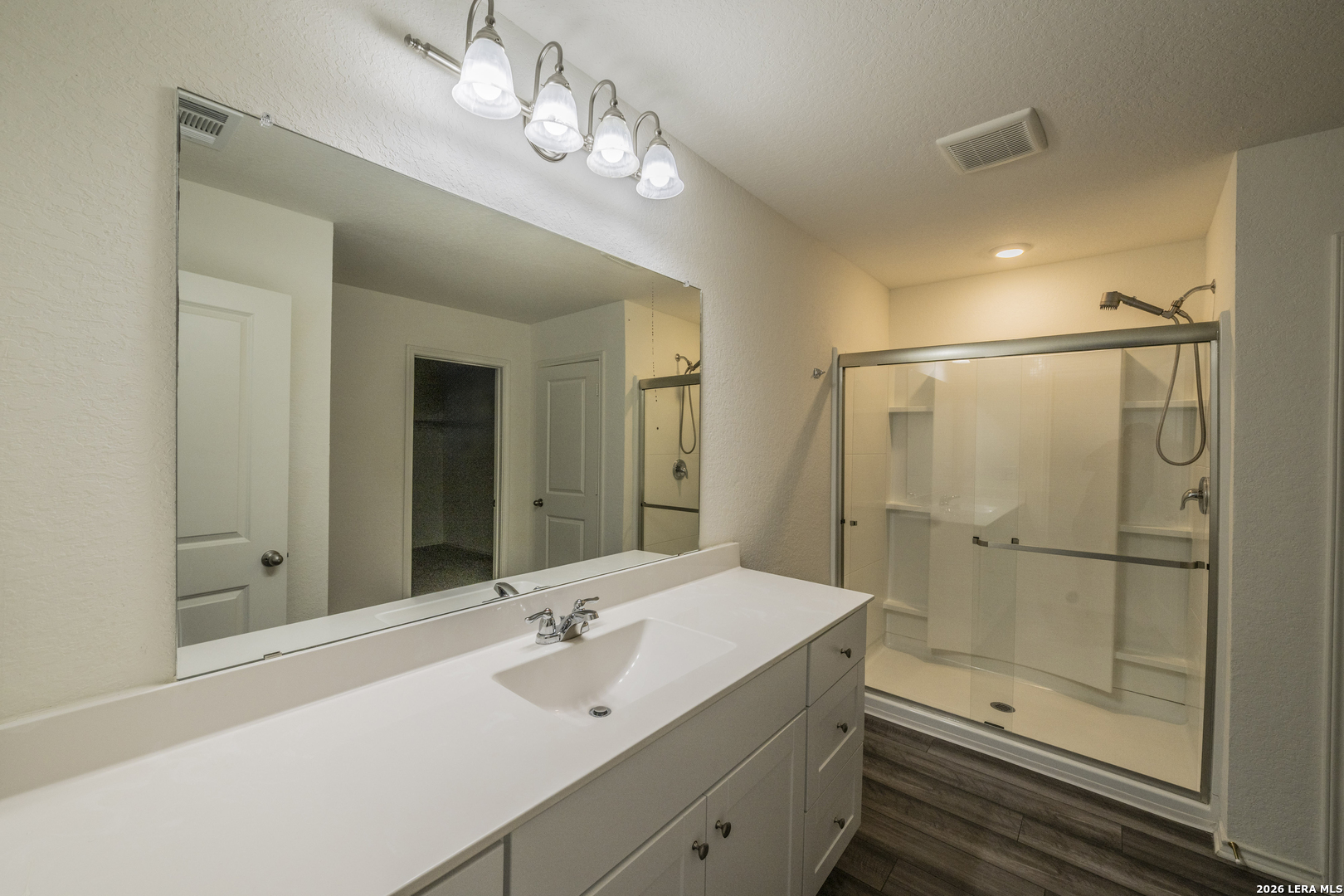 5203 Winding Streme St. Hedwig, TX 78152 - Photo 14 of 26