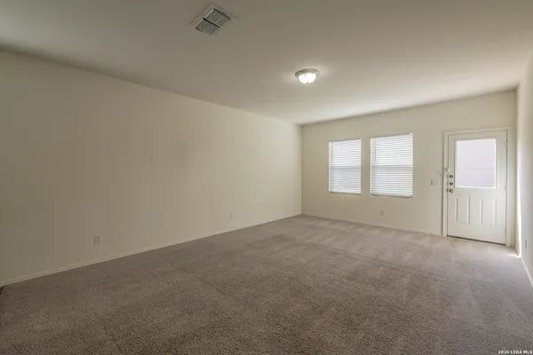 $2,229 | 5203 Winding Streme, St. Hedwig, TX 78152