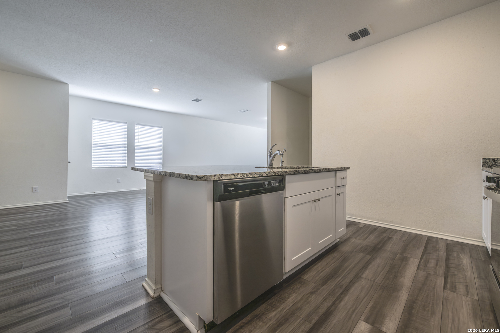 5203 Winding Streme St. Hedwig, TX 78152 - Photo 8 of 26