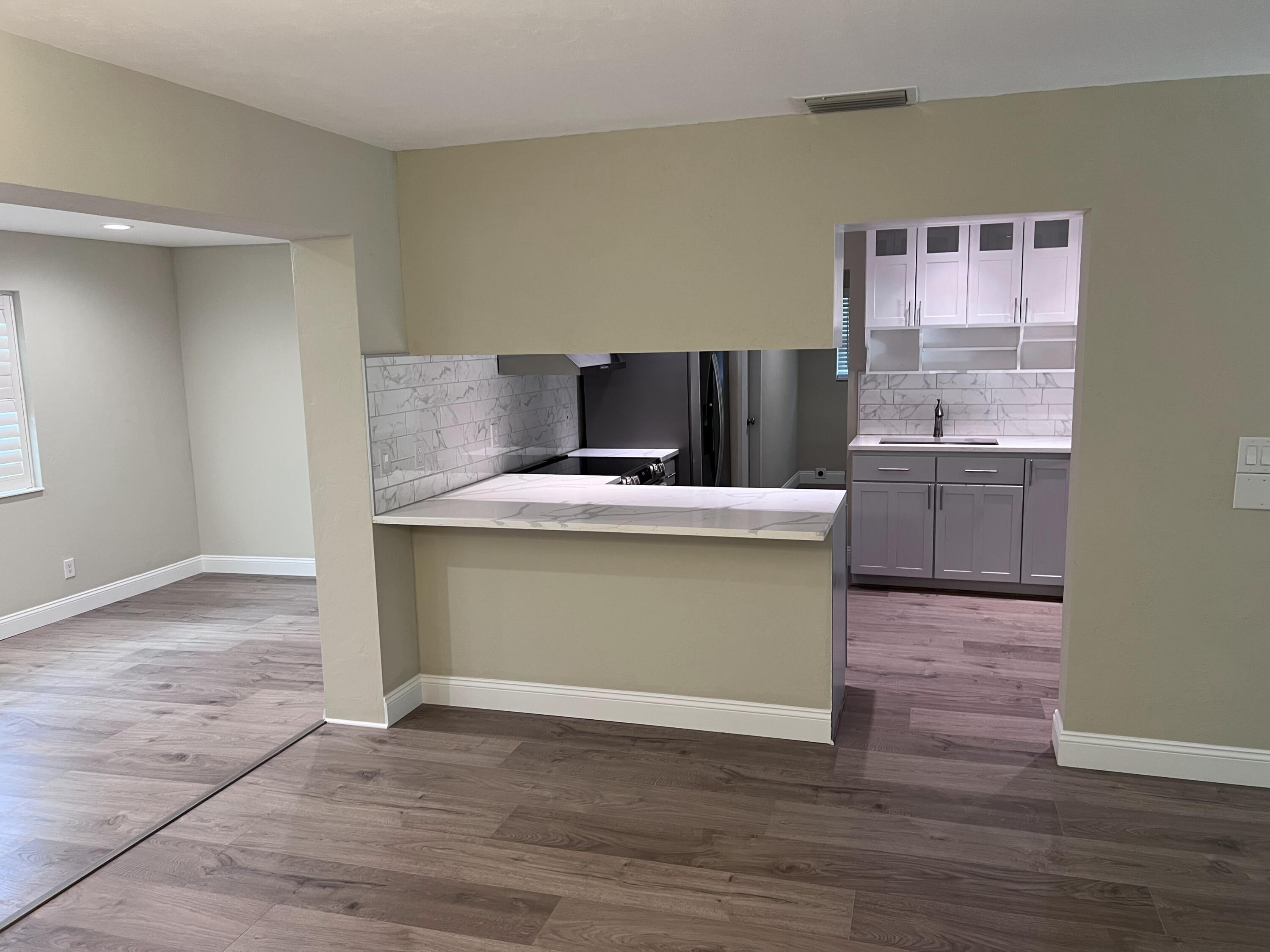 441 Inlet Road North Palm Beach, FL 33408 - Photo 13 of 36 IMG_8166