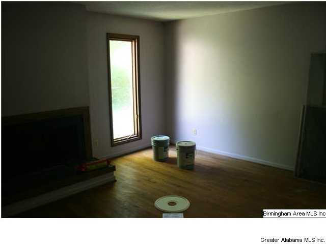 2801 Eastern Valley Road Leeds, AL 35094 - Photo 7 of 10