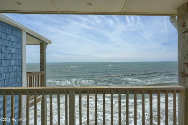 $164,900 | 2264 New River Inlet Road, Unit 309, North Topsail Beach, NC 28460
