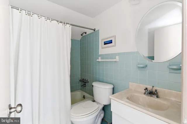 $3,995,000 | 5303 South Long Beach Boulevard, Beach Haven, NJ 08008