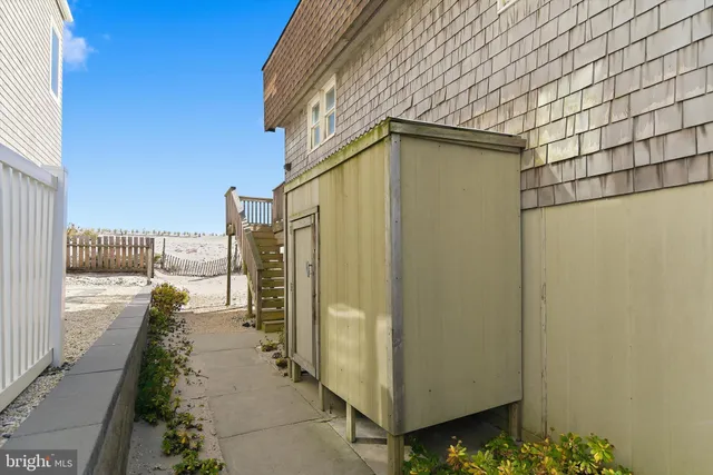 $3,995,000 | 5303 South Long Beach Boulevard, Beach Haven, NJ 08008