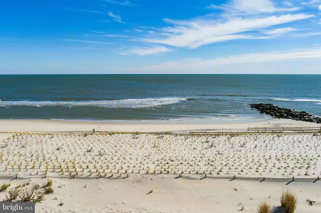 $3,995,000 | 5303 South Long Beach Boulevard, Beach Haven, NJ 08008