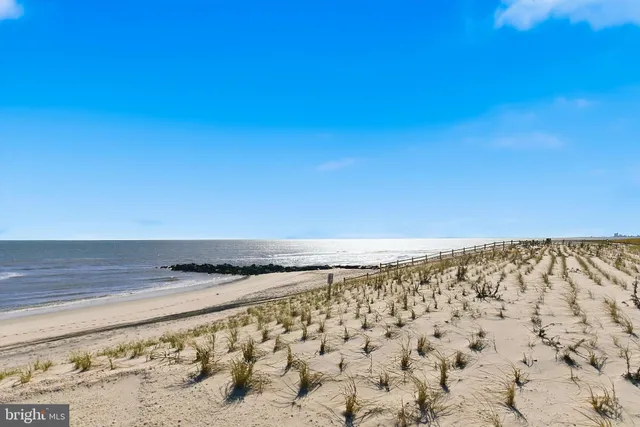 $3,995,000 | 5303 South Long Beach Boulevard, Beach Haven, NJ 08008