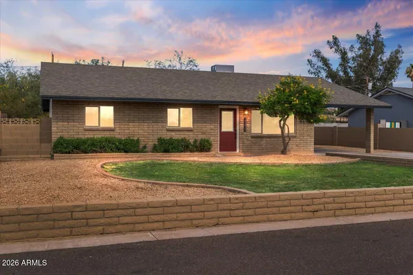 $504,900 | 13829 North 10th Place, Phoenix, AZ 85022