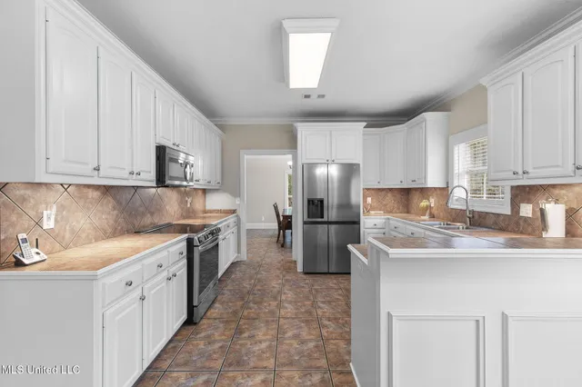 $529,000 | 113 Allenwood Drive, Canton, MS 39046