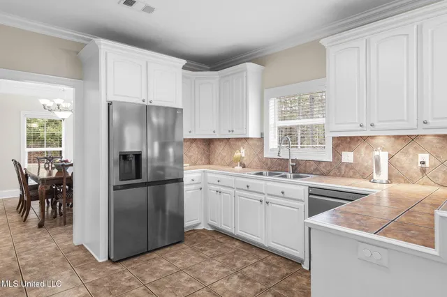 $529,000 | 113 Allenwood Drive, Canton, MS 39046