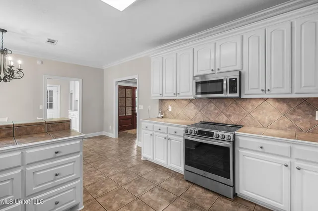 $529,000 | 113 Allenwood Drive, Canton, MS 39046