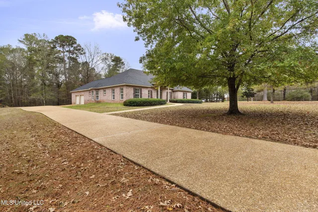 $529,000 | 113 Allenwood Drive, Canton, MS 39046