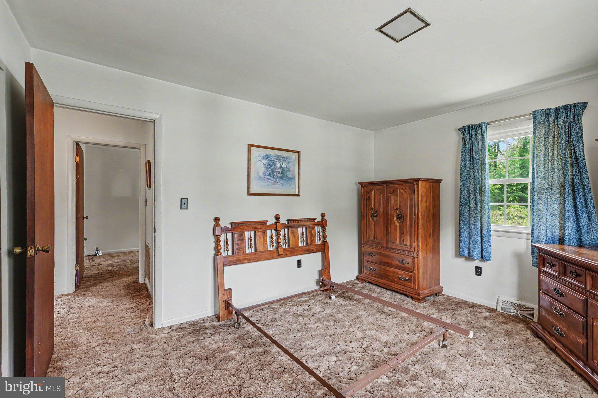 10218 Indiantown Road King George, VA 22485 - Photo 15 of 28 Bright and airy bedroom retreat.