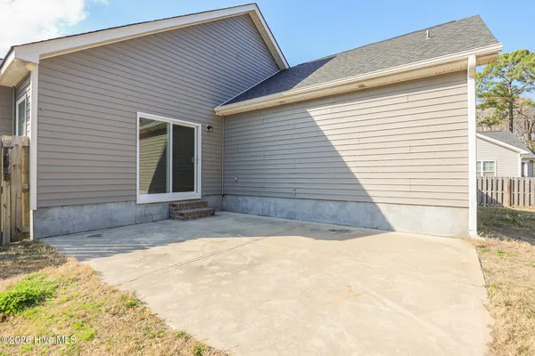 $365,000 | 212 Pastoral Court, Sneads Ferry, NC 28460