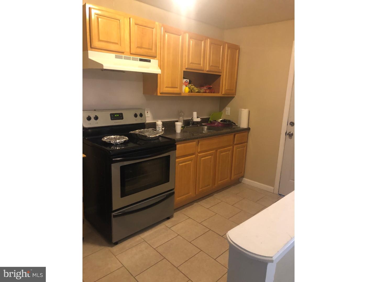 3161 Colorado Road Camden, NJ 08104 - Photo 6 of 11
