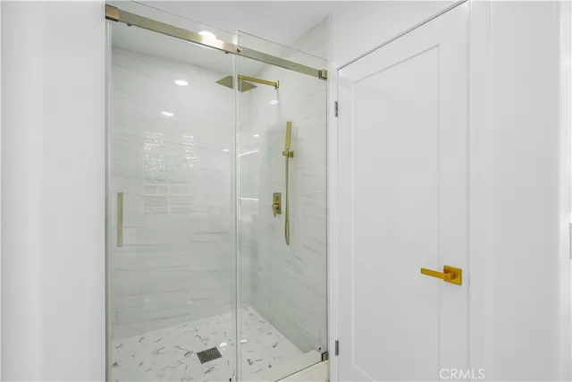 $4,188,000 | 24215 Park Granada, Calabasas, CA 91302