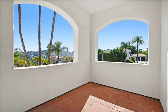 $4,188,000 | 24215 Park Granada, Calabasas, CA 91302