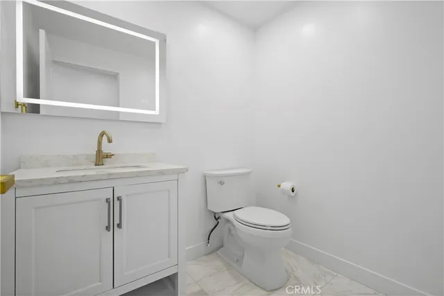 $4,188,000 | 24215 Park Granada, Calabasas, CA 91302