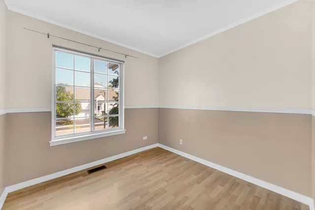 $333,000 | 3356 Ravinia Circle, Aurora, IL 60504