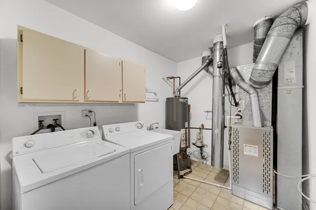 $333,000 | 3356 Ravinia Circle, Aurora, IL 60504