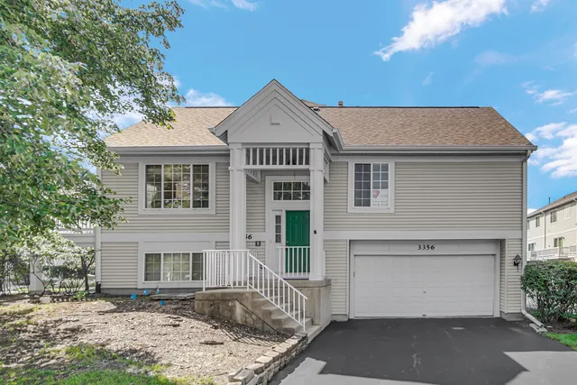 $333,000 | 3356 Ravinia Circle, Aurora, IL 60504