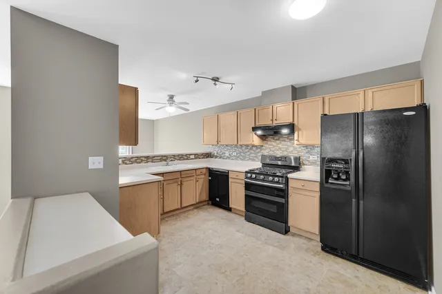 $333,000 | 3356 Ravinia Circle, Aurora, IL 60504