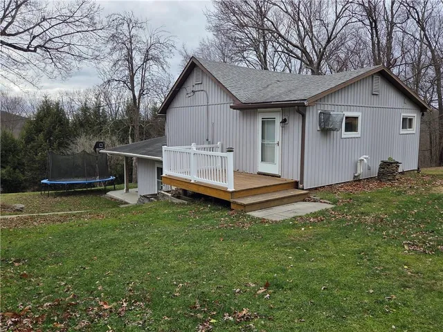 $170,000 | 1930 Branchton Road, Hilliards, PA 16040