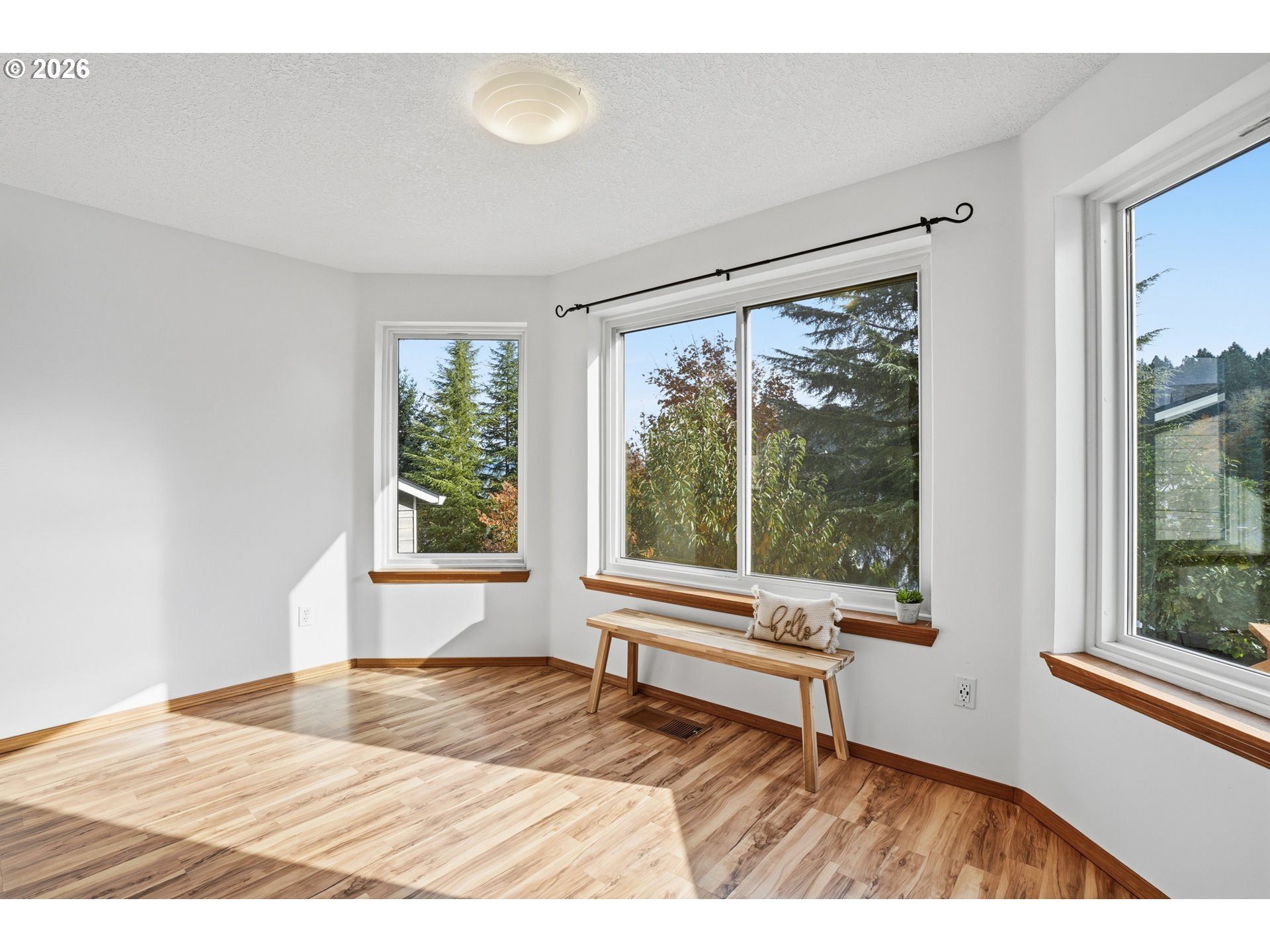 13610 Southwest Uplands Drive Portland, OR 97223 - Photo 12 of 33