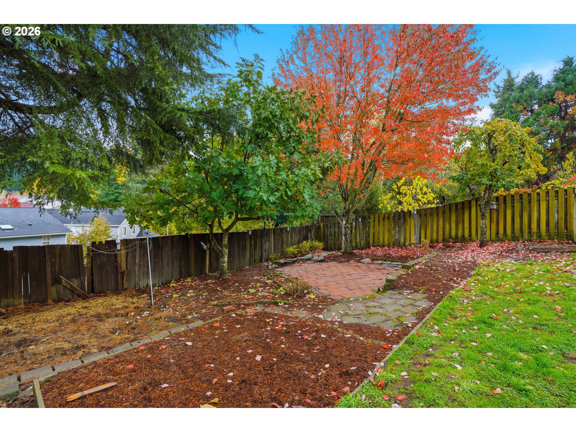 13610 Southwest Uplands Drive Portland, OR 97223 - Photo 31 of 33