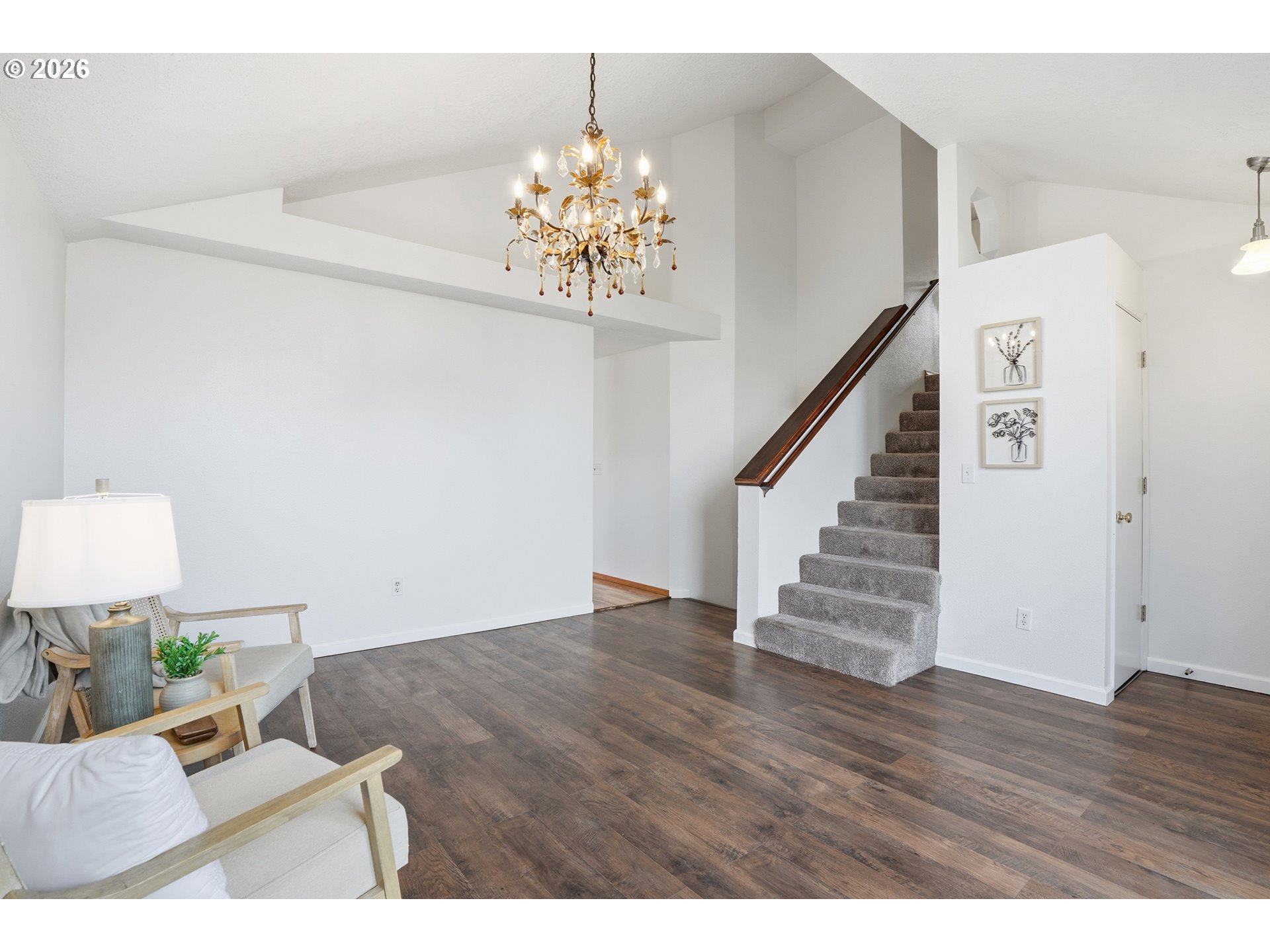 13610 Southwest Uplands Drive Portland, OR 97223 - Photo 7 of 33