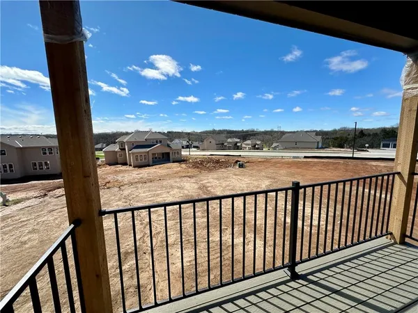 $689,950 | 23823 West 59th Terrace, Shawnee, KS 66226