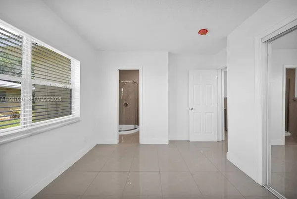 $1,995 | 568 Kathy Court, Pompano Beach, FL 33068