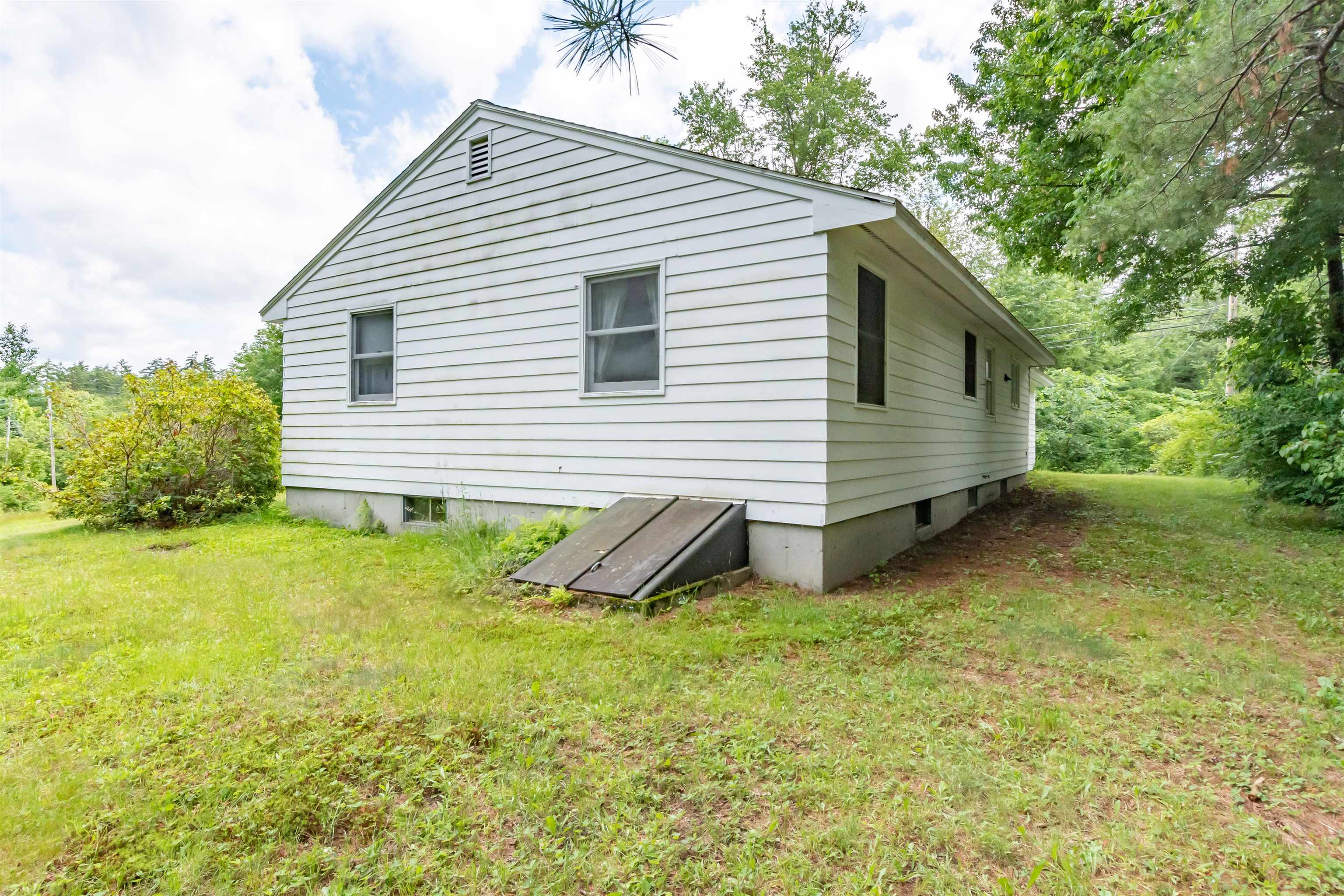 145 Burns Hill Road Wilton, NH 03086 - Photo 5 of 14 Gallery Image 5